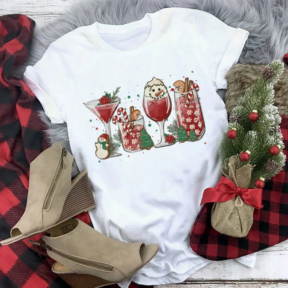 Gingerbread Christmas Coffee Shirt Women Graphic Funny T-Shirt Happy Time Winter Merry Christmas Tops Clothing Lady Tees