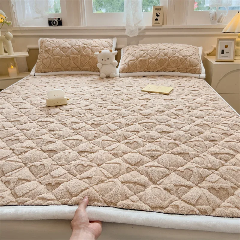 

2024 new jacquard winter milk fleece mattress, soft cushion, fleece thickened bed pad, warm mattress, thin mattress