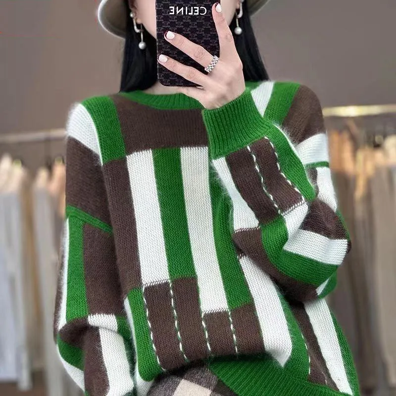 

New Autumn and Winter Fashion Color Matching Versatile Round Neck Slim Loose Sleeve Foreigner Age Reducing Women's Sweater