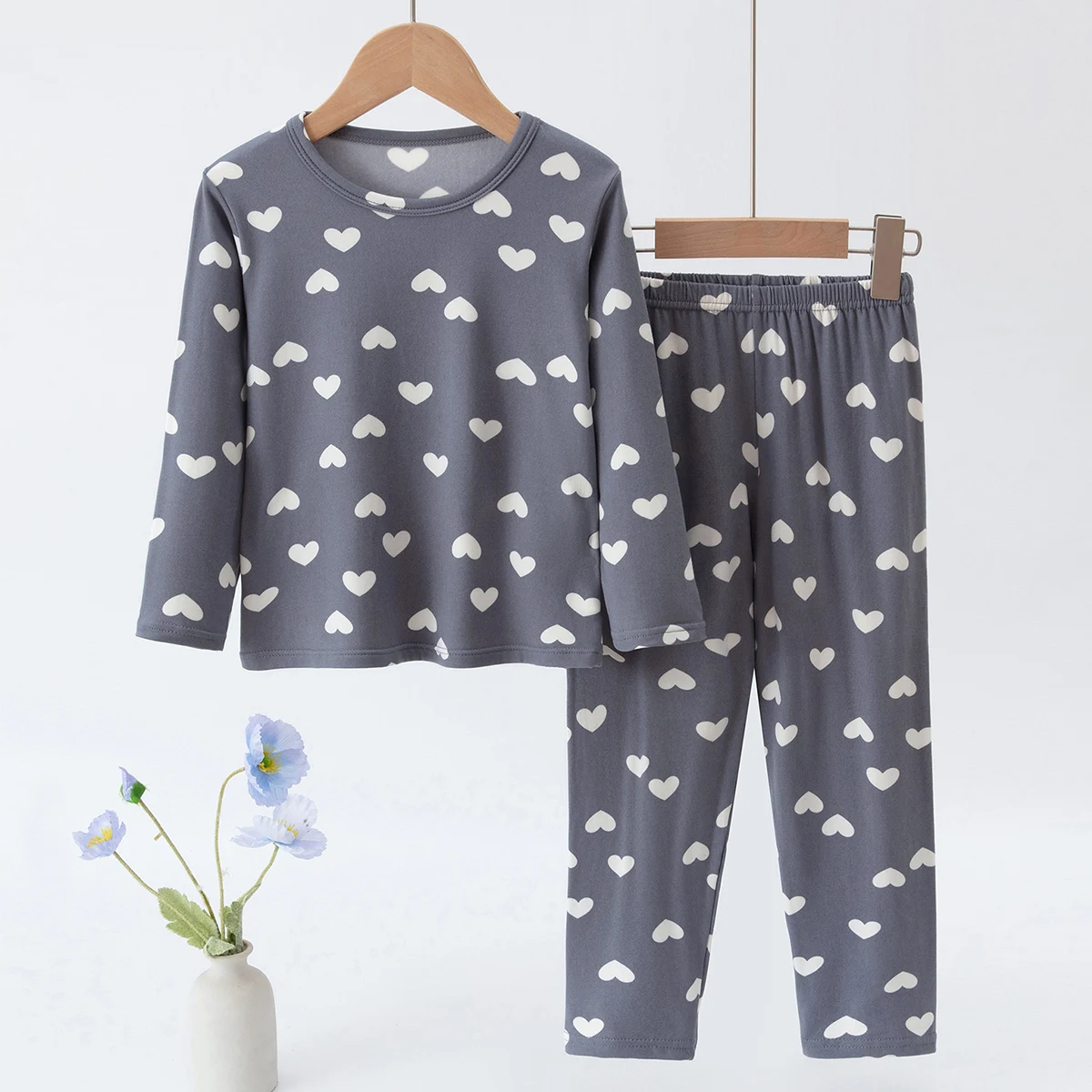 2-piece Autumn And Winter Girl Love Printed Warm Underwear Set Sweet and Cute Long Sleeve Bottom Shirt Casual Sleepwear Set