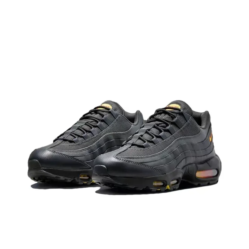 Nike Air Max 95 Donna e uomo Nero Rosso Moda Retro Assorbimento degli urti antiscivolo Scarpe da corsa comode FZ4626-001