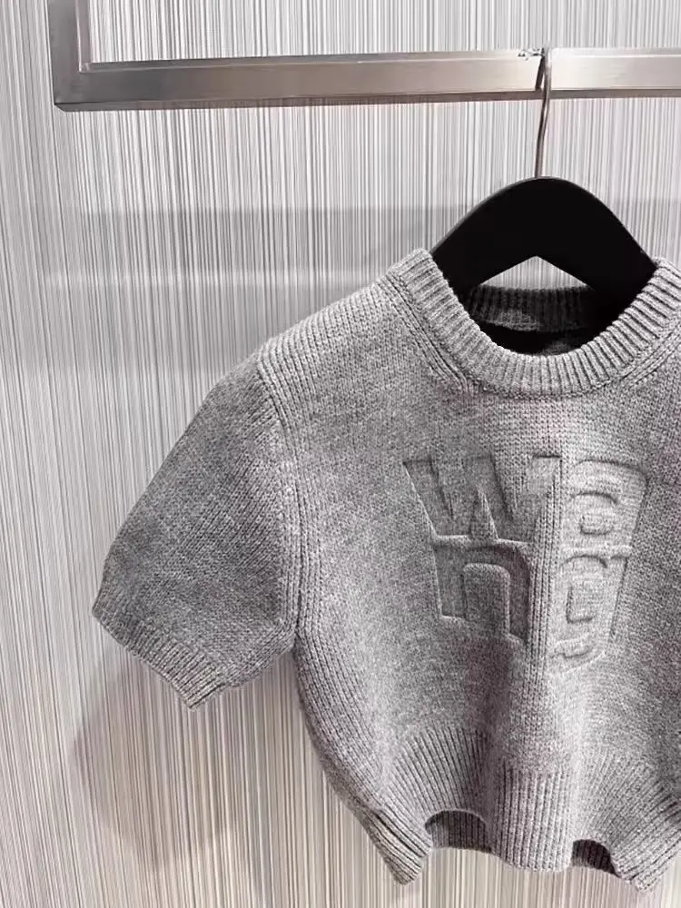 

Spring Summer 2025 New Sle Letter Print ort Sve Knitted Sweater round Ne Versatile Casual Wear Comfortable Fit Top