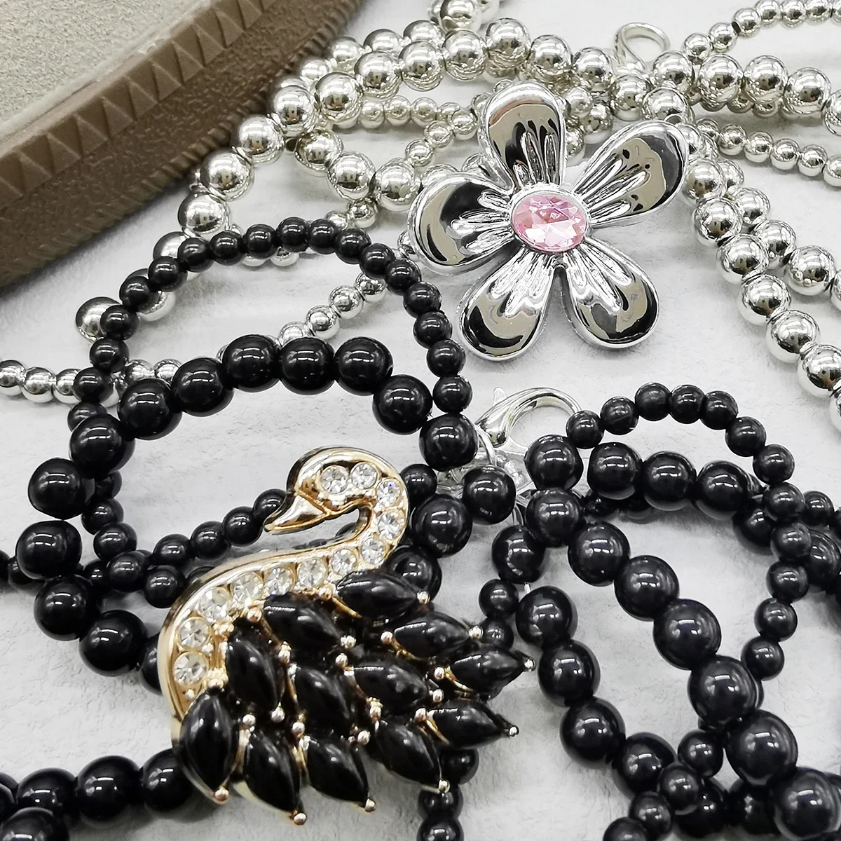 6 قطعة أربطة الحذاء الدانتيل ديكور الباروك فو اللؤلؤ القوس الأحذية المعلقات زينة زهرة رباط الحذاء مقاطع اكسسوارات سوان أبازيم الأحذية