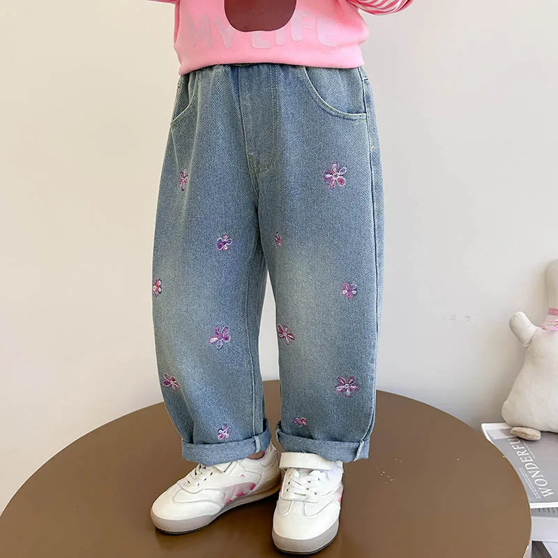 أطفال بنات الأزهار المطرزة الجينز الخريف جديد عالية الخصر فضفاض بنطال ذو قصة أرجل واسعة الكورية الأطفال سراويل جينز 2-7 سنة