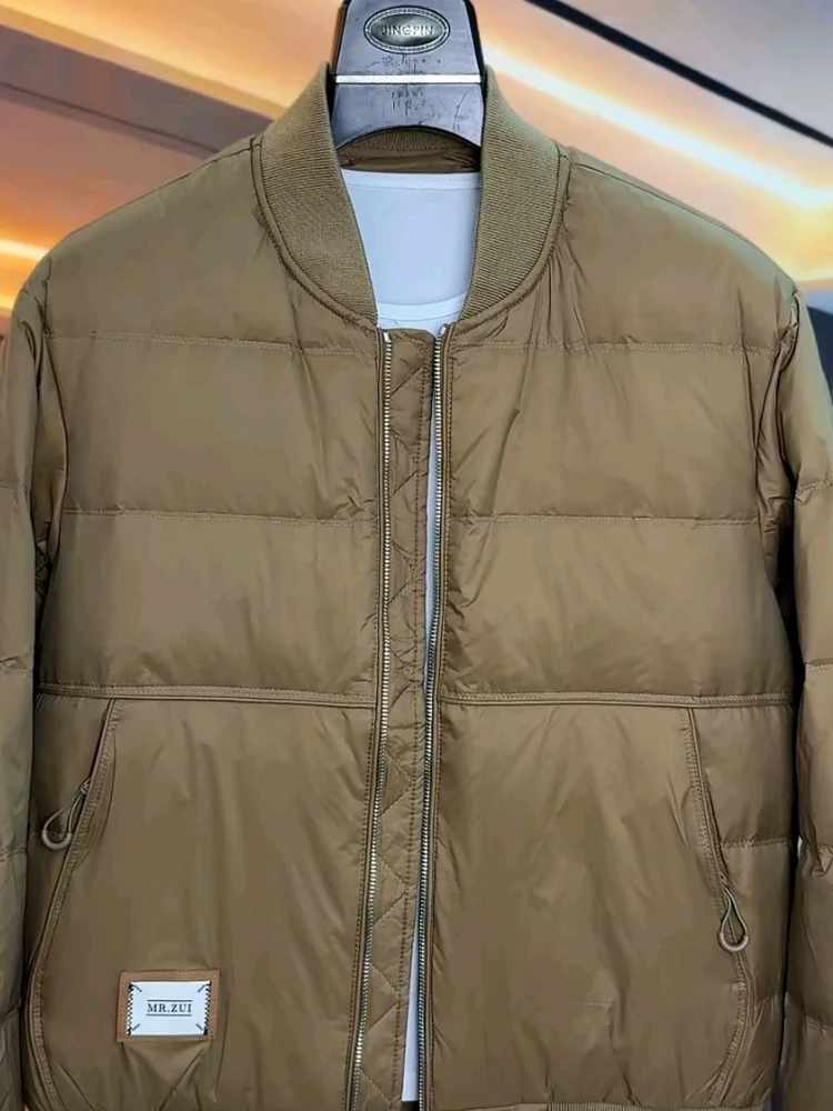 

Autumn Winter New Sle Men's Baseball Collar down Jaet Coat Personali Luxury Light Luxury Sle Stand Fit Youth ular