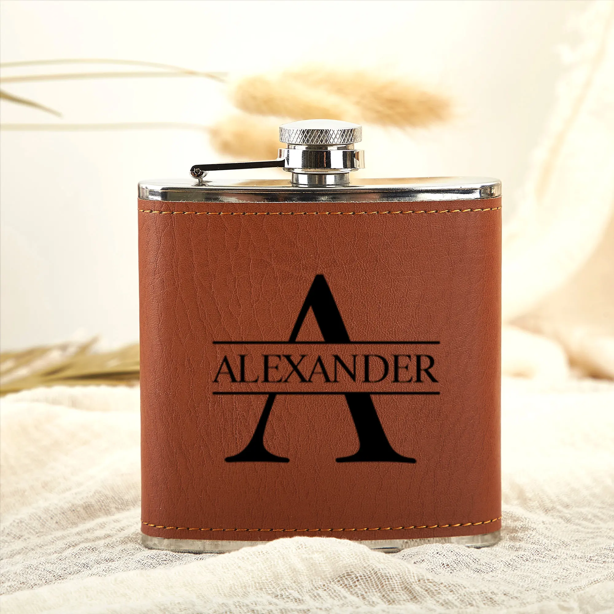 

Personalized Leather Hip Flask, Customized Logo, Stainless Steel, Best Man Groom Gift, Wedding Favors, 6oz