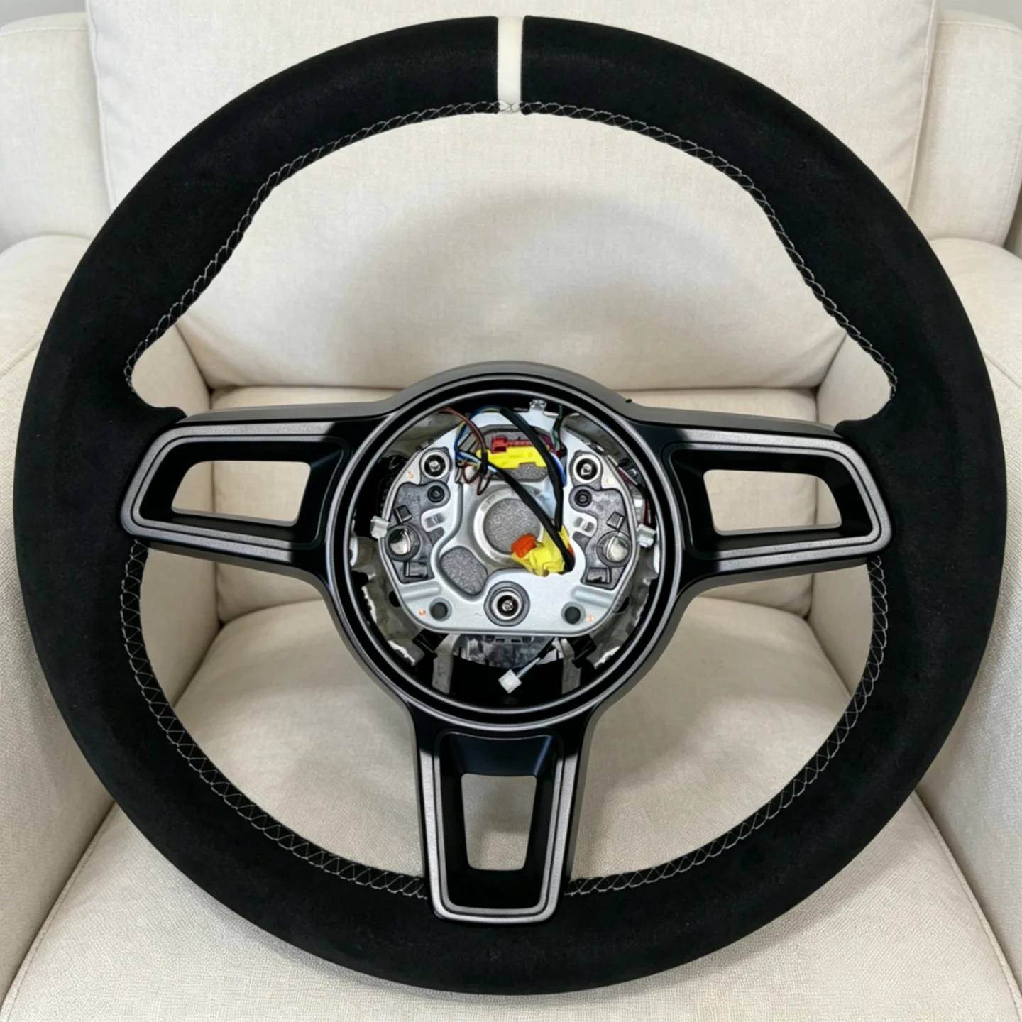 Customized For Porsche 911 Bayan Boxster Cayenne 958 Panamera 718 Suede Car Steering Wheel Automotive Accessories Chassis Parts