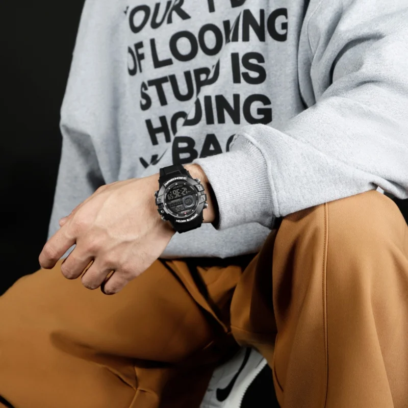 NAVIFORCE 6102 Sports Electronic Watch Men Calendar Waterproof Silicone Fashion Digital Watches for Man relojes para hombres