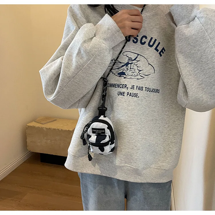 New Mini Pendant Bag Key Headset Card Storage Bag Men Travel Backpack Small Chest Bag Travel Handbag Wallet For Women