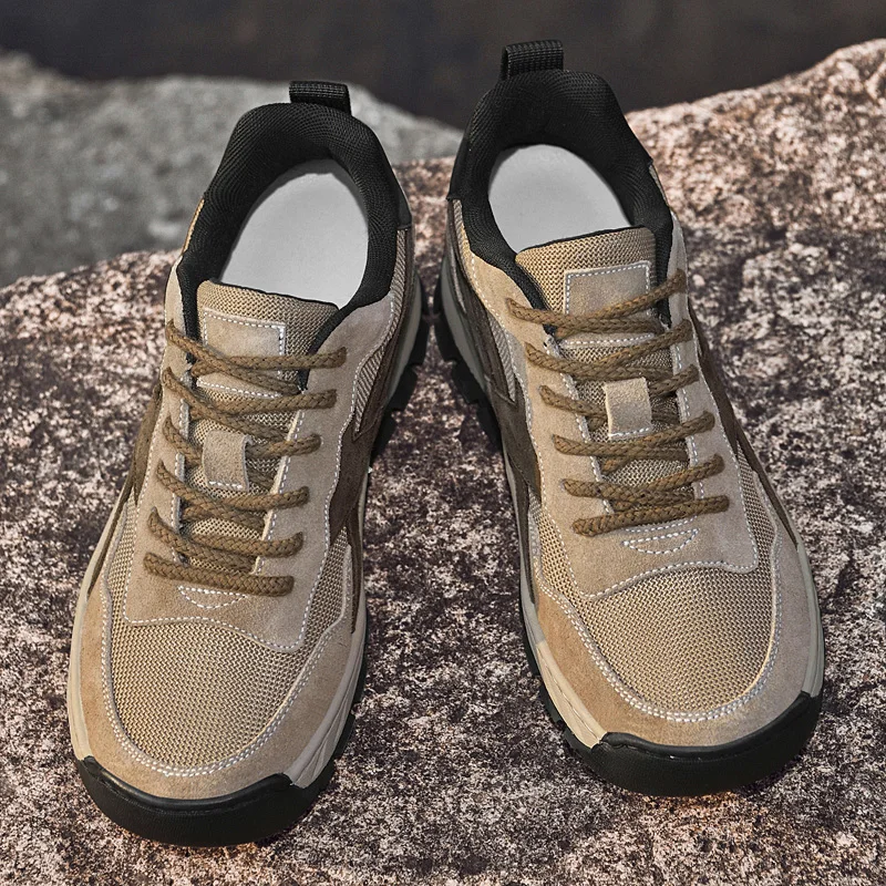Men Sports Shoes with Suede Stitching Fashionable  Casual Invisible  Height Increasing Men Shoes