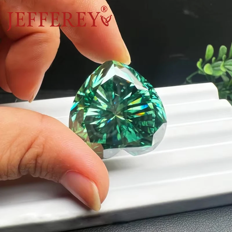 

Green Color Heart Shape Moissanite Loose Stone 1CT- 4CT Lab Grown Gemstone Pass the Diamond Teste with GRA Jewelry Certificate