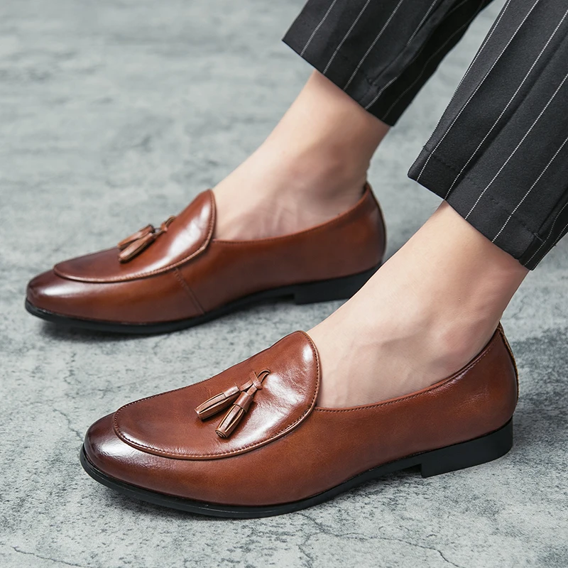 

Fashion Tassel Formal Shoes 2025 New Classic Men Business Shoes Italy Luxury Moccasins Prom Men Casual Loafers Party Flats