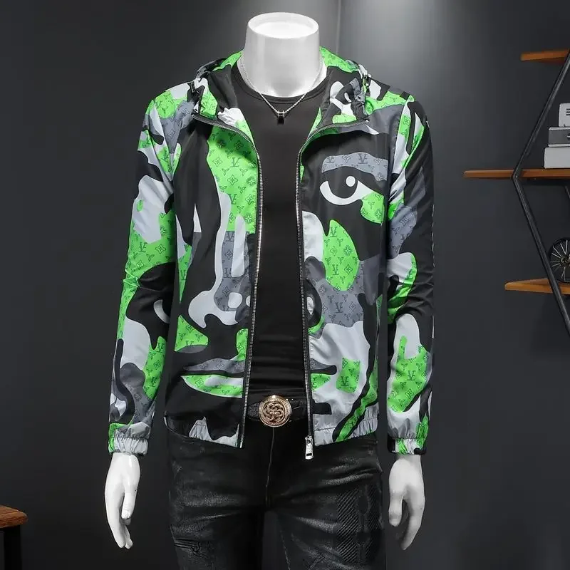 سترة رجالية جديدة للربيع والصيف النسخة الكورية بقصة ضيقة وغطاء للرأس ملابس واقية من الشمس سترة غير رسمية مطبوعة