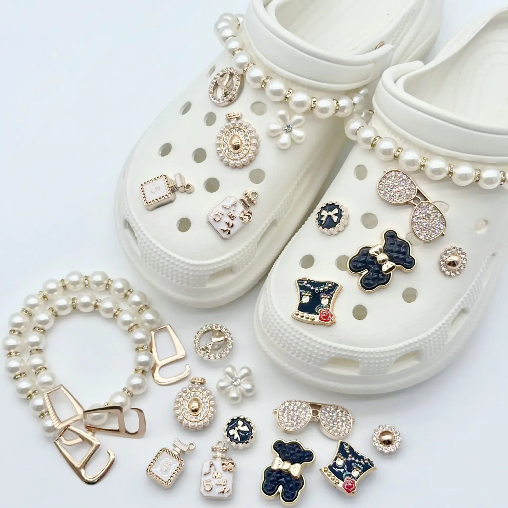 10PCS Creative Shoe Decoration Fashion DIY Shoe Flower Shoe Jewelry Set Diamond Butterfly Pearl Flower Detachable Chain Buckle image 5