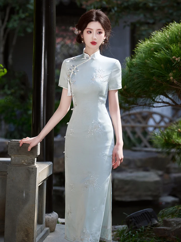 

New Chinese Sle Long Blue Qipao Young Girl High End Sensation Summer 2025 Breathable ort Sve Pure Color Daily Wear