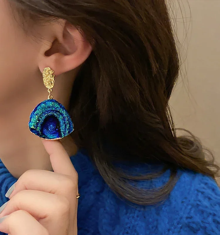 

Vintage Resin Geometric Blue Earrings For Women Unique Acrylic Earrings New Fashion Exaggerated Dangle Earrings Gift Jewelry