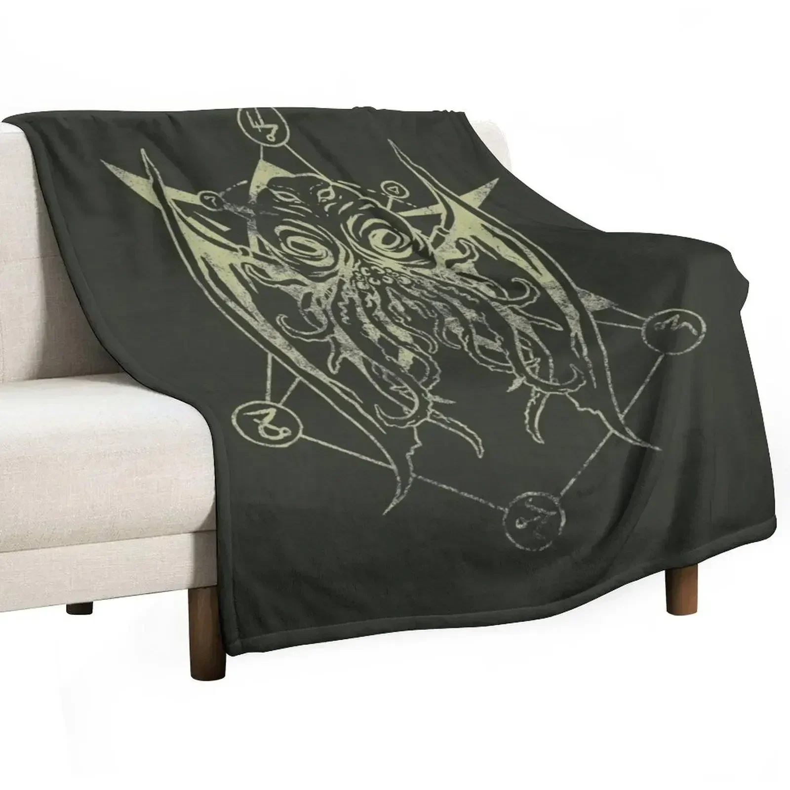 Cthulhu - Lovecraft - Light green version Throw Blanket Outdoor Soft Blanket for Picnic Beach Camping