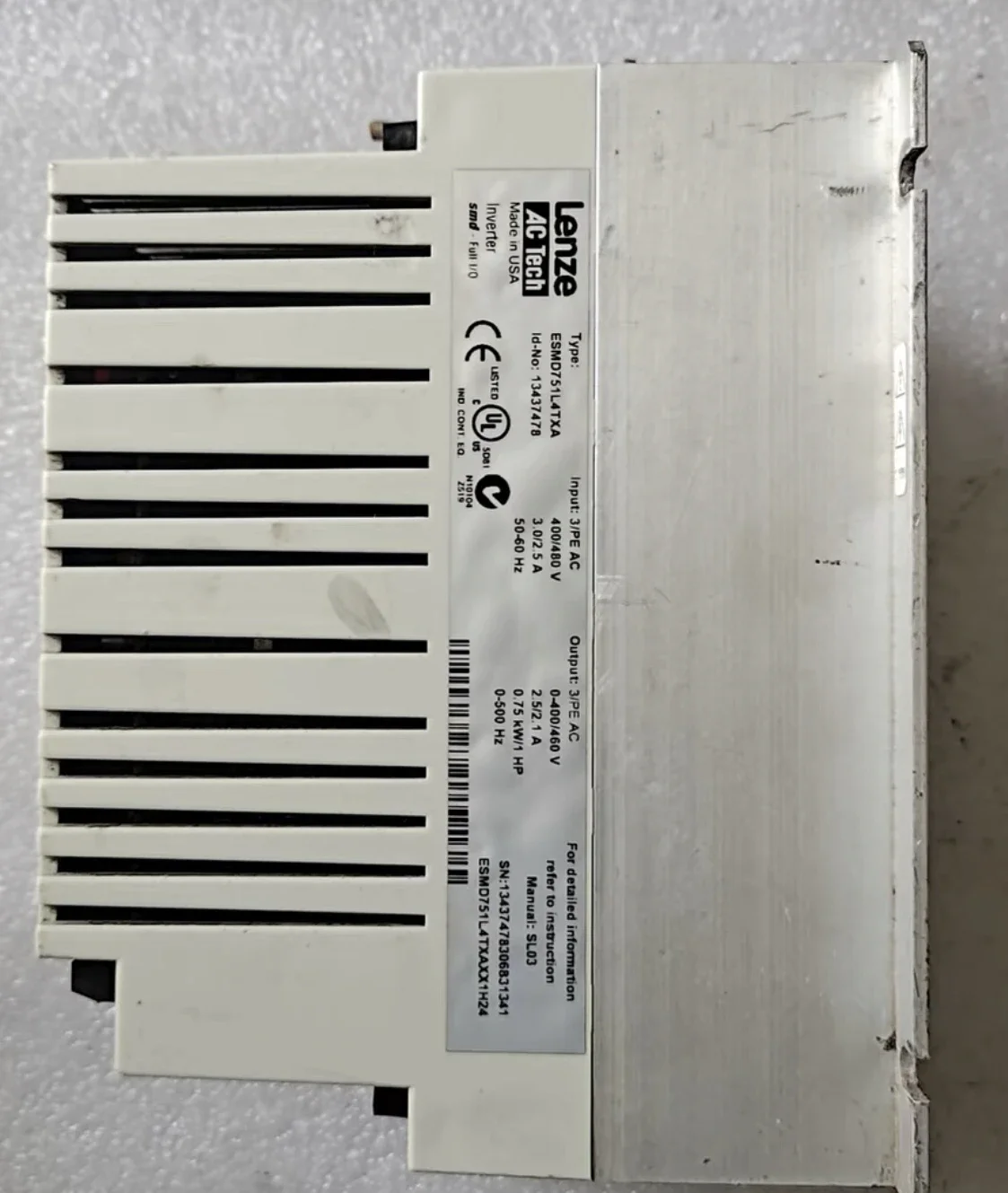 Used ESMD751L4TXA 0.75 kw 400-480AV