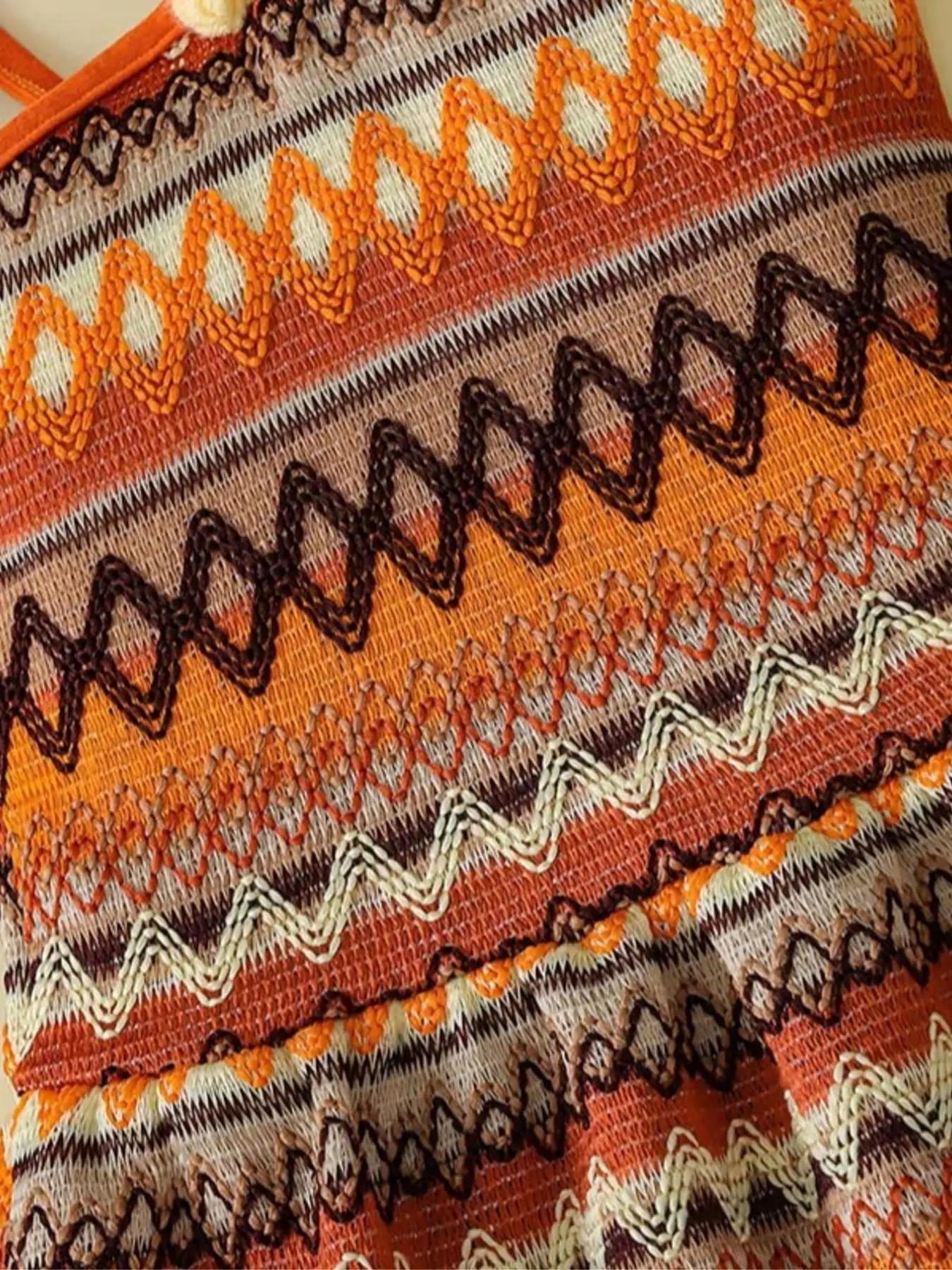 Böhmisches Kleid für kleine Mädchen mit Spaghettiträgern, gestuftem Rüschensaum, Strickdesign, schmal geschnitten, lässiger Stil, für Kinderpartys und Reisen. – Detail 6