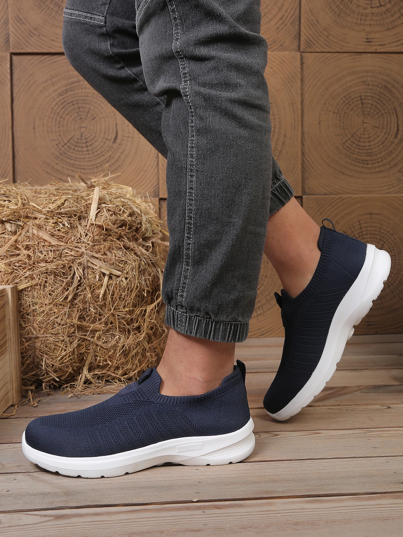 Herren Leichte Wanderschuhe Atmungsaktives Mesh-Obermaterial Gepolsterte Sohle Bequeme Freizeitschuhe für Männer – Detail 10