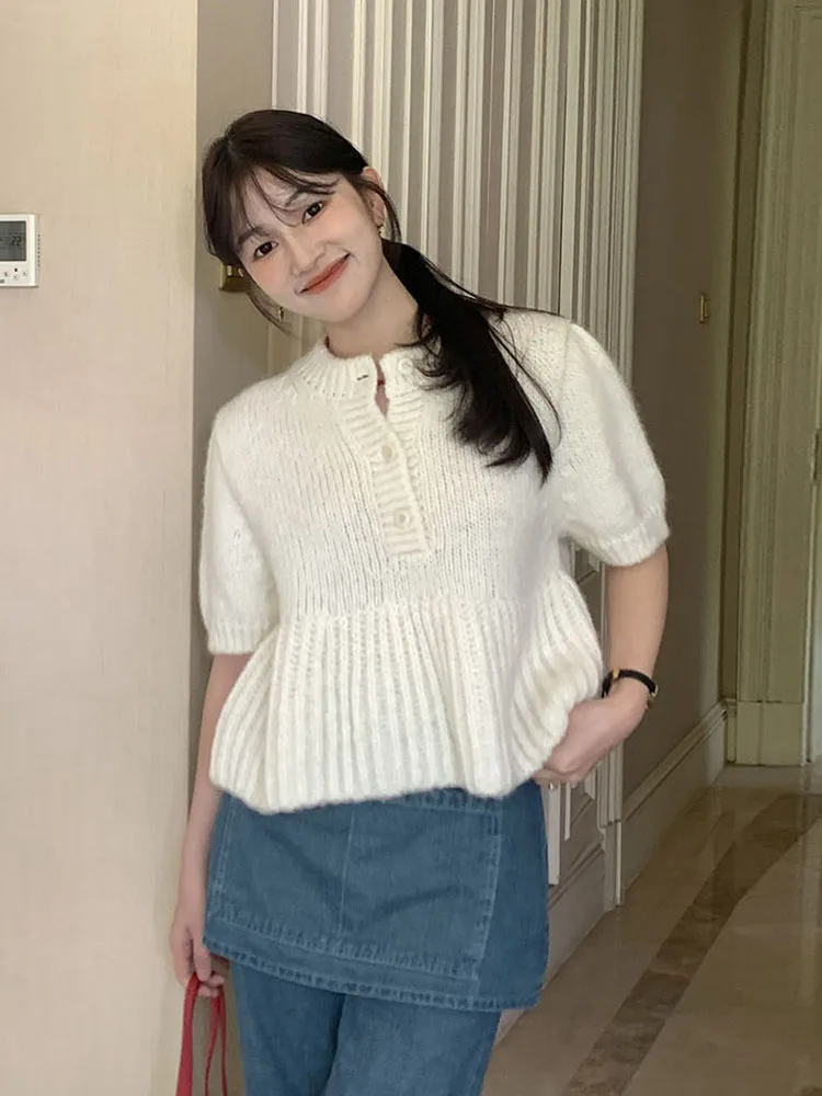 

Clothland Women Sweet Knitting Short Sleeve Sweater Round Collar Pullover Yellow White Fashion Cute Tops Mujer DA567