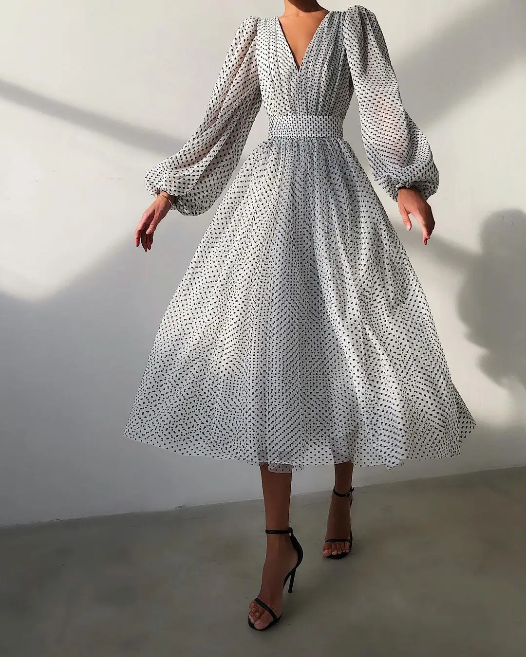 Lady Summer Evening Women's Prom Dress A-line V-neck Polka Dot Mesh Puff Female Midi-length Dresses Elegant Party Lady Clothes