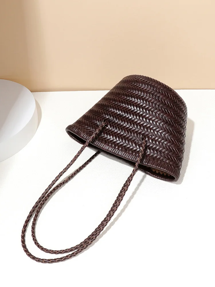 New French retro top layer cowhide hand-woven bag single shoulder bucket bag niche genuine leather vegetable basket