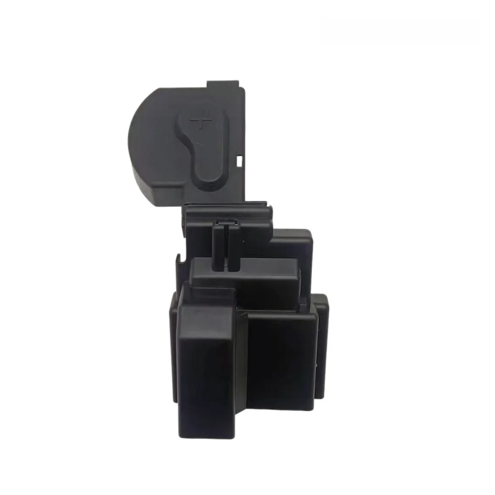 

Battery Positive Terminal Cover Decorative Cover OEM Number:D651-67-KB1 For Mazda 2 2007-2013 Positive Battery Terminal Cover