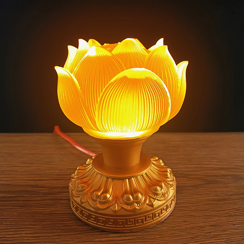 

1pc Metal Glass Candlestick Ornament Lotus Buddhist Lights Holder Buddha Lotus Lamps Post Buddha Hall Temple Home Decorations