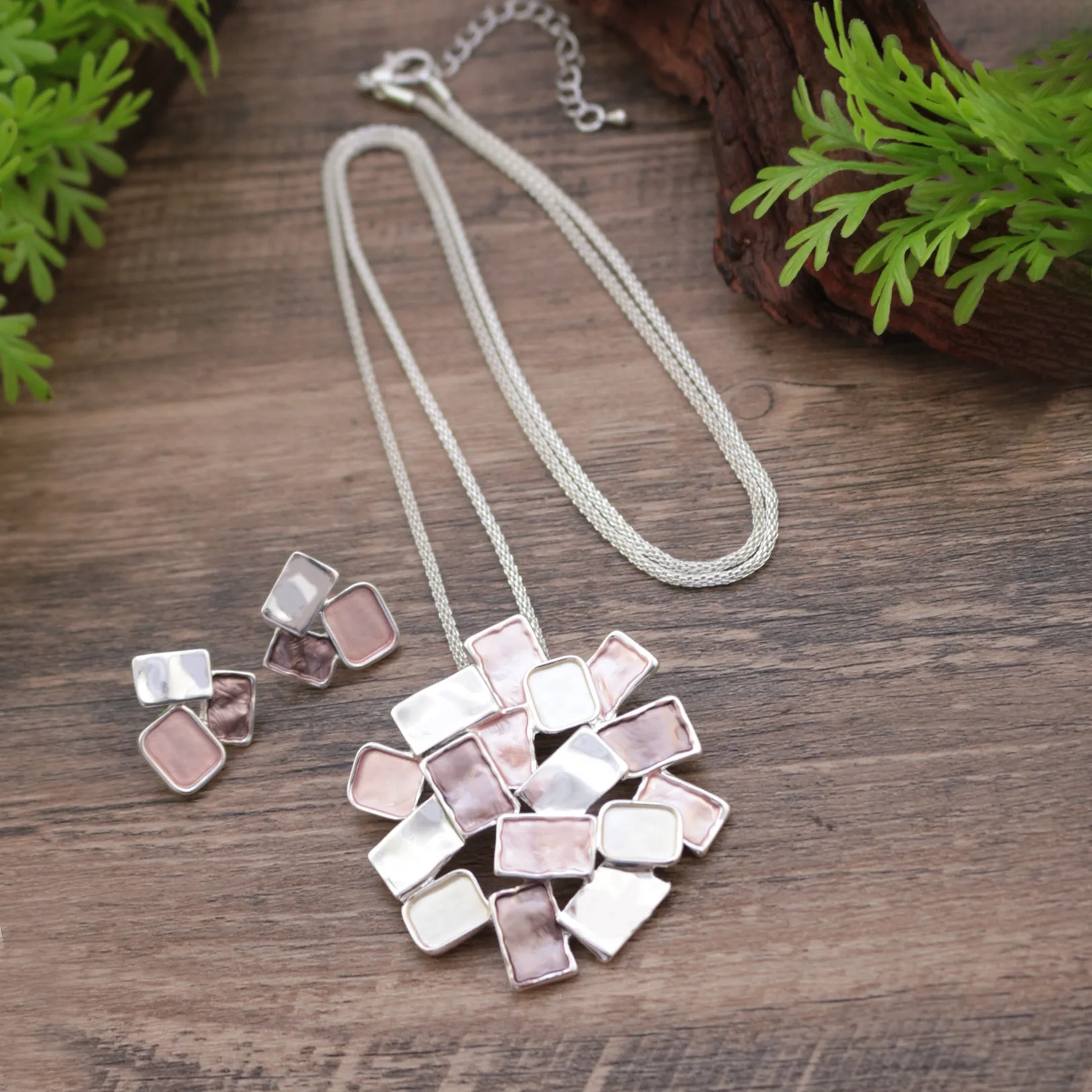 Emaille Quadratische Geometrische Anhänger Ohrring Sets Legierung Frauen Übertrieben Unregelmäßige Halskette Set Mode Schmuck – Detail 3