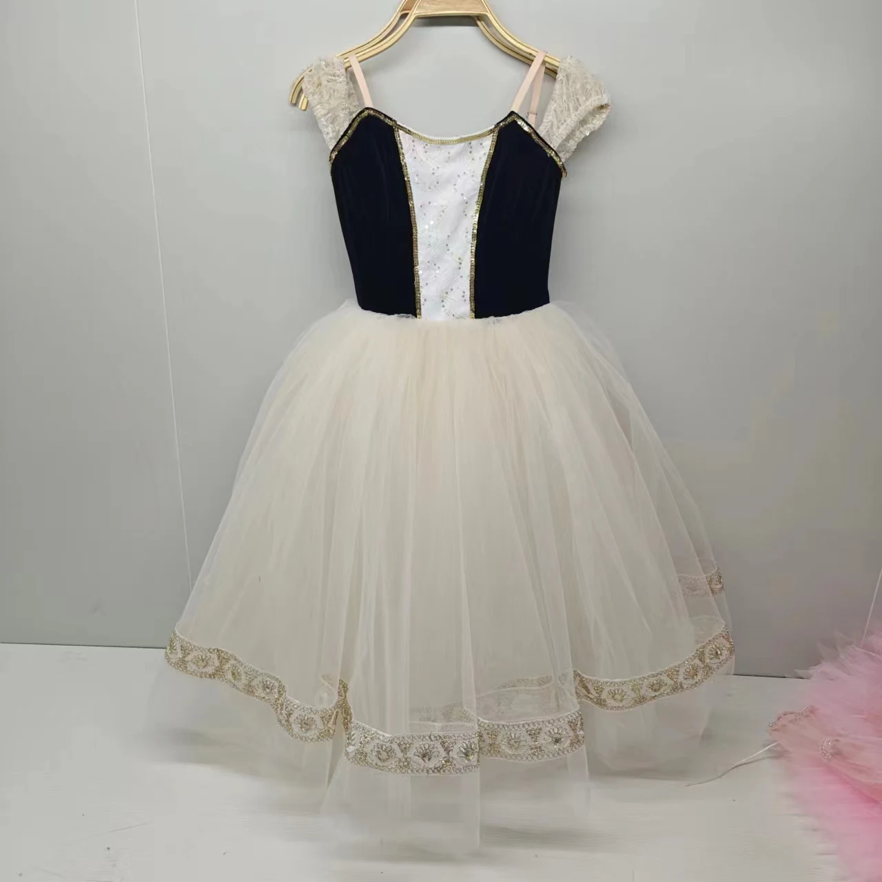 Vestido de Ballet largo blanco y negro con variación de graduación profesional para niñas, ropa de rendimiento privada personalizada