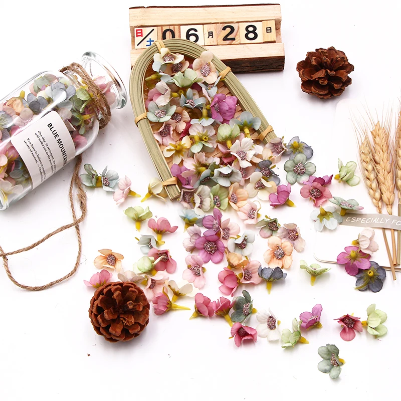 50 & 100 szt. Mini jedwabna mieszanka kolorów stokrotka sztuczna główka kwiatu przyjęcie wesele DIY girlanda wianek do scrapbookingu prezent w stylu domowym Deco