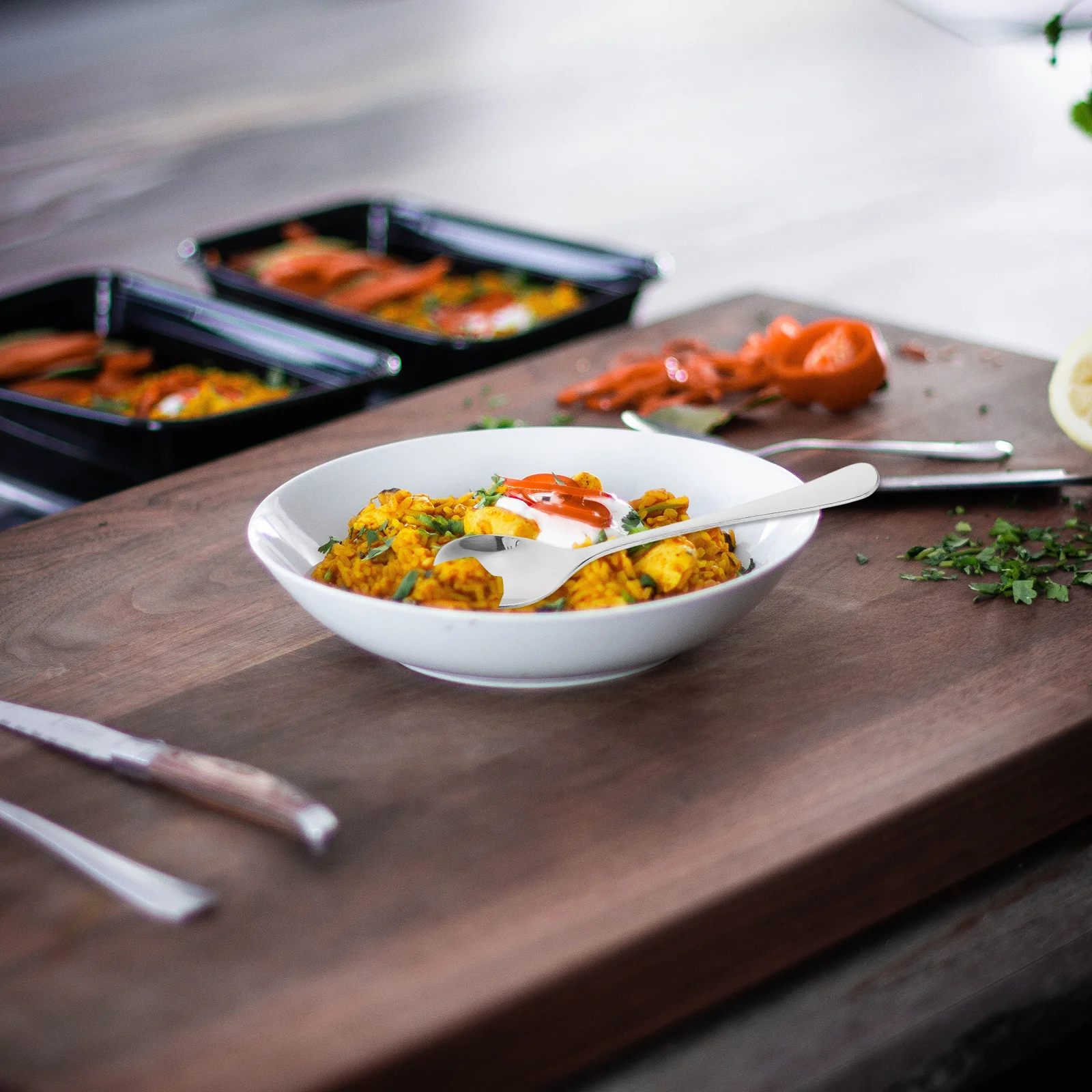 

6Pcs Stainless Steel Spoons Long Handle Thickened Design Heavy Weight Kitchen Soup Spoons for Eating Mixing Serving Silverware