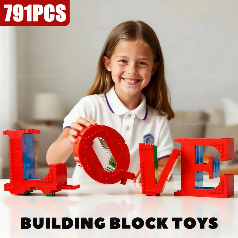 New 791PCS Love Sculpture Art Craft Building Block Set Creative Construction Toys Ideal Valentines Gifts for Girls Bedroom Decor