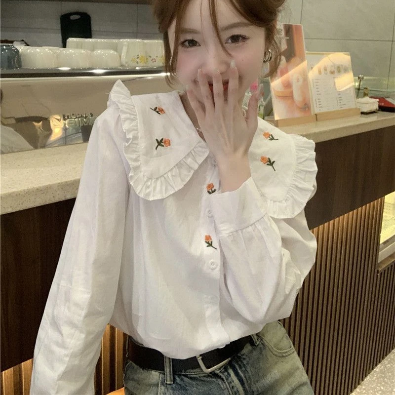 Peter Pan Collar Shirts Women French Autumn Flower Embroidery Button-up Girls Long Sleeve Tops Sweet All-match Single Breasted