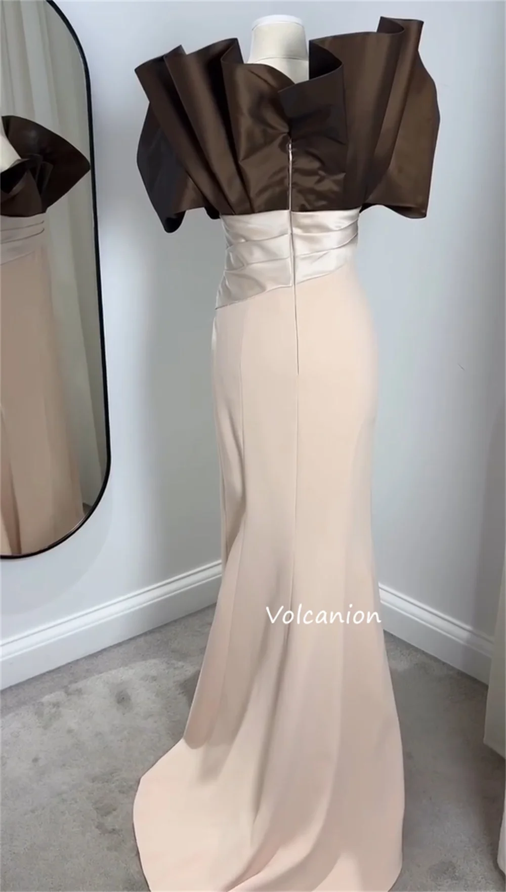 تخصيص الطية الرعوية حورية البحر خارج على الكتف فساتين طويلة مناسبة مخصصة المشاهير النمط الصيني رائعة