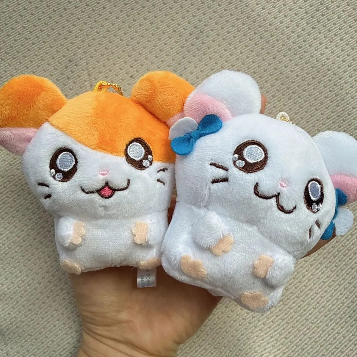 Cute Hamtaro Bijou Hugging Plush Keychain Bag Charm Kawaii Gift for Boys Girls Fans Soft Doll Toy Stuffed Hamster Ornament view 4