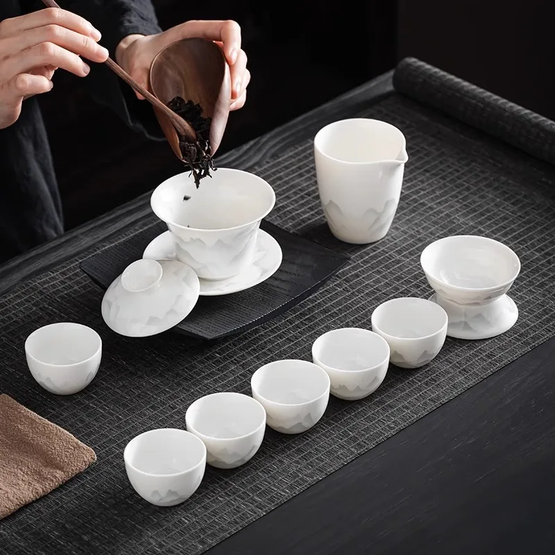 Jade Fat Kung Fu Tea Set Exquisite High-Value White Porcelain Gaiwan New Chinese Style Ceramic Tea Cup Gift Box for Elders