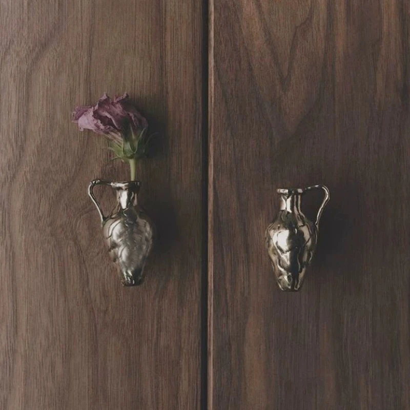 Brass Vase Shaped Cabinet Pull Art Sculpture Door Knob Vintage French Silver Drawer Handle Decorative Furniture Hardware