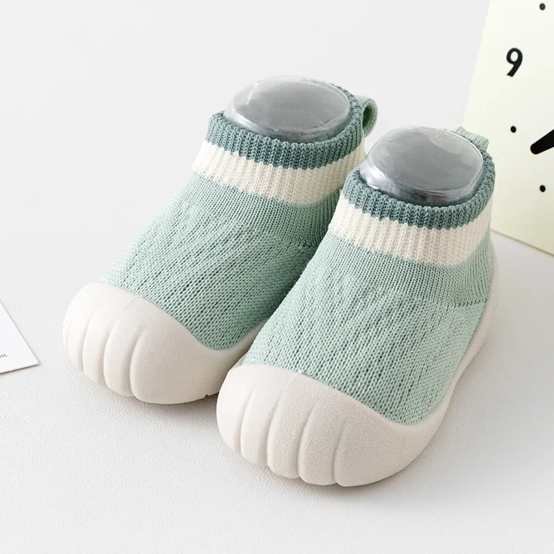 Babys toddlers chuhe für Männer und Frauen, Babys chuhe, Kleinkinds chuhe, Innen-und Außen bodens chuhe, atmungsaktive, weiche Sohlen aus Fliegen gewebe, rutsch fest