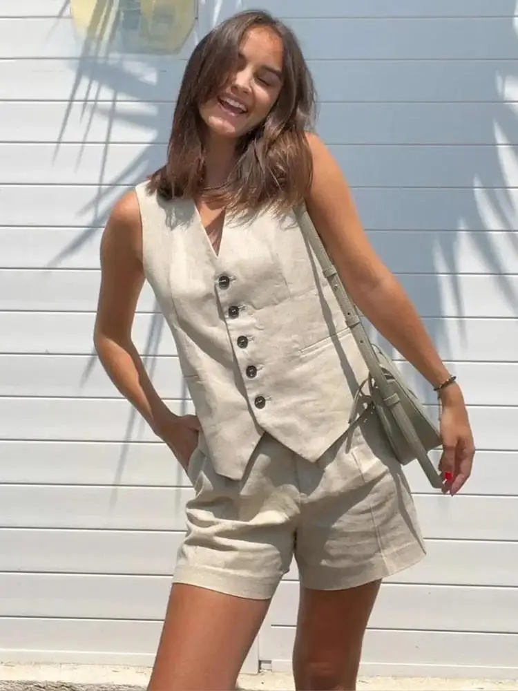 

Women Vinatge Fashion Shorts Set Solid White Sleeveless Vest+Pockets Pants Female Two Pieces Set Street