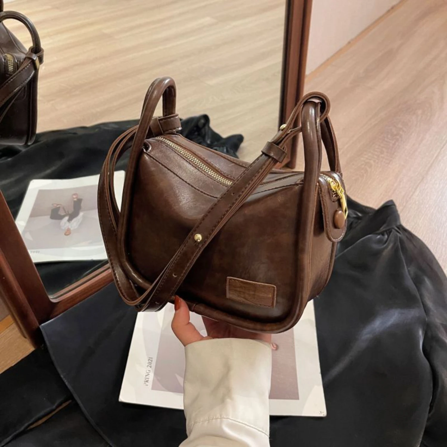 

Vintage Mini Crossbody Bag for Women, Retro Shoulder Handbag - Winter Fashion