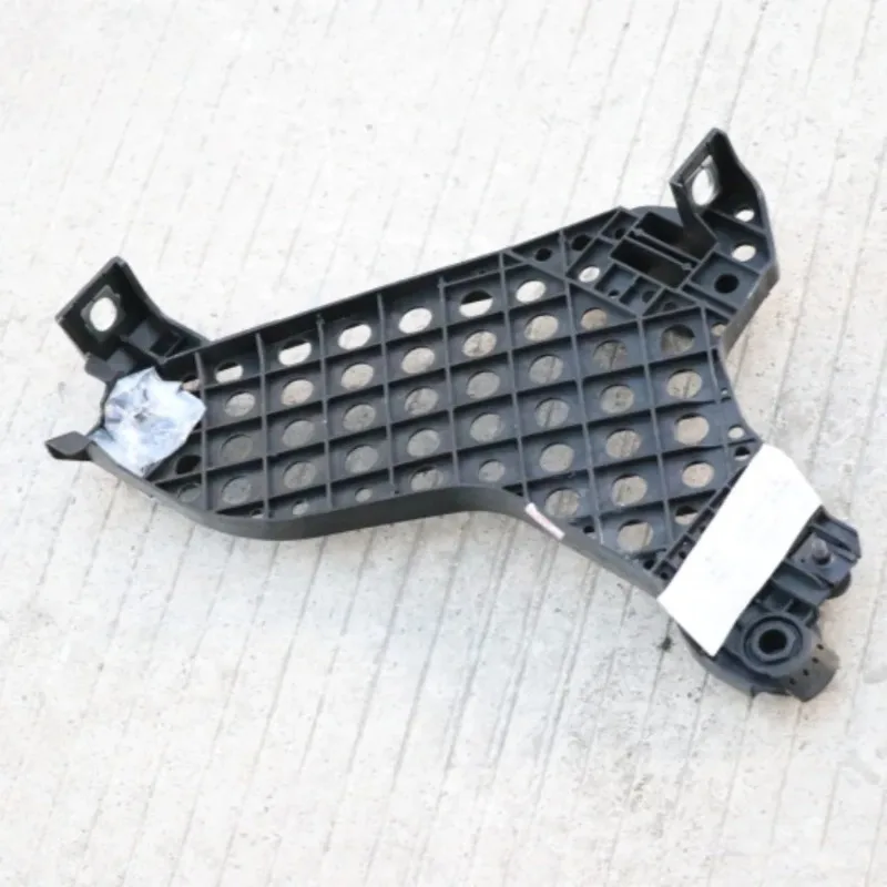 Headlight Bottom Pl…