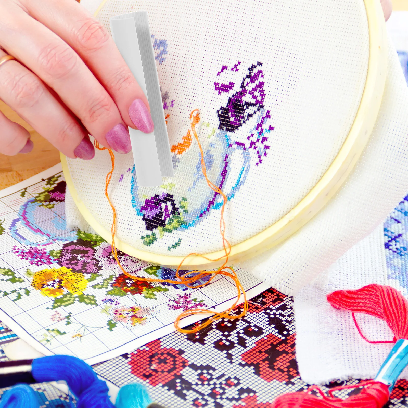 

10Pcs Cross-Stitch Frame Snap Clip PVC Embroidery Buckle Smooth Comfortable Fixing Tool for Craft Lovers Embroidery Frame Clip