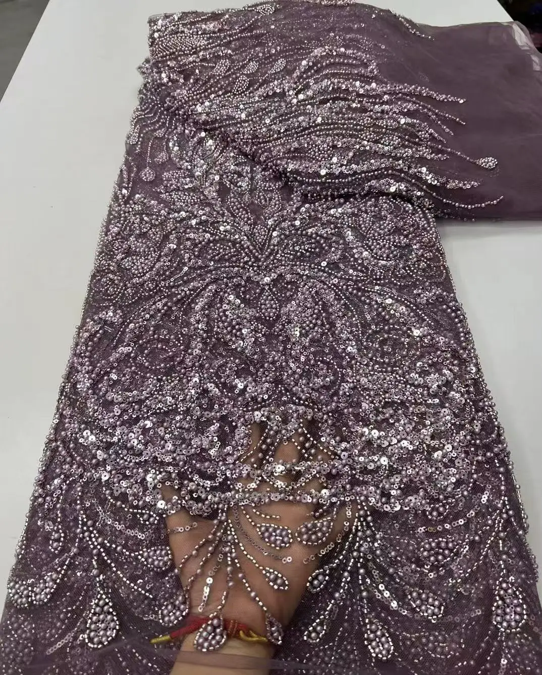 

Африканское кружевное полотно 5 ярдов, высококачественная роскошная ткань 2026 года для платья, 5 ярдов с бисером, нигерийское кружево, золотое свадебное платье M258-1