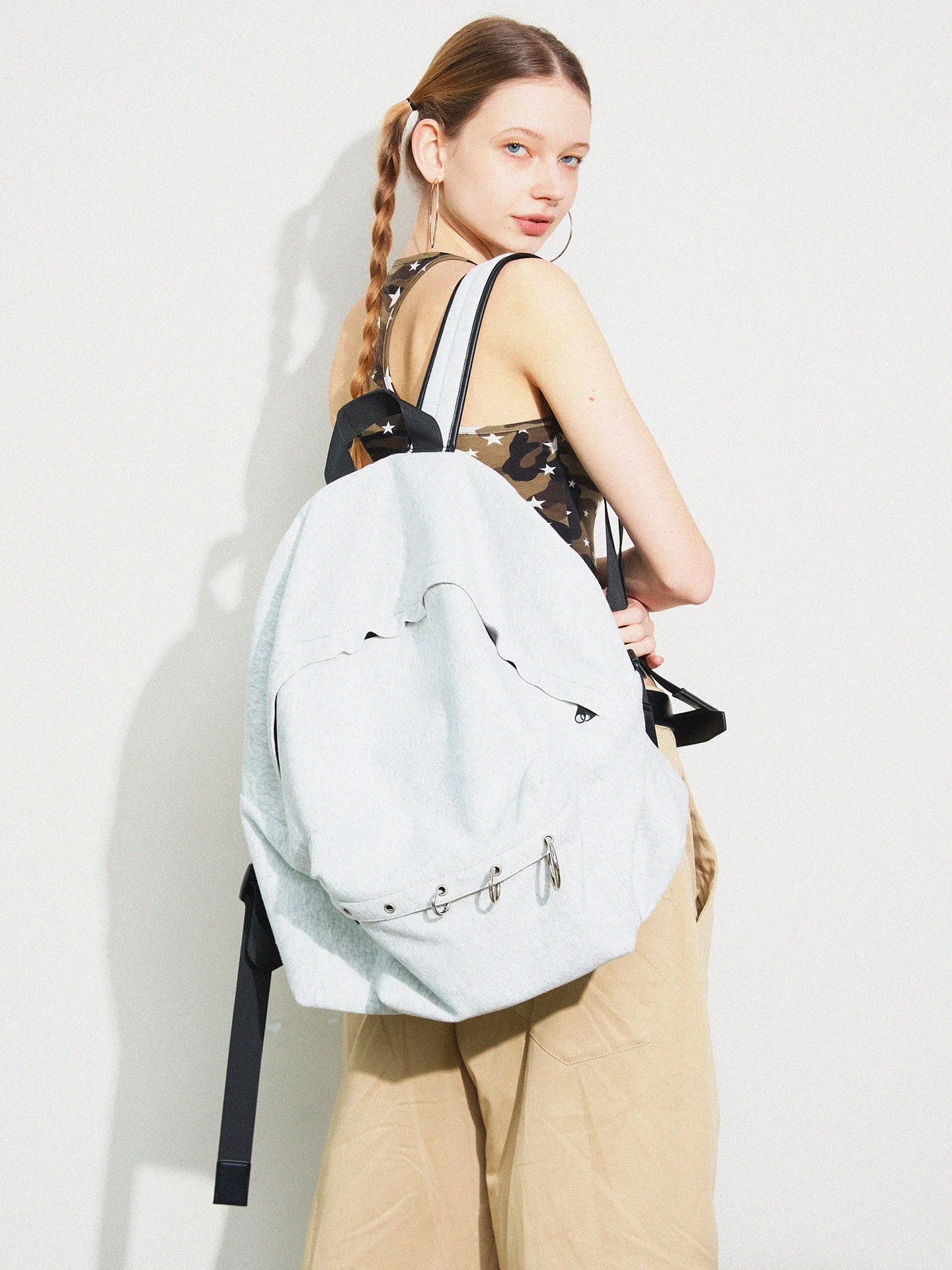 

Momogigi Casual Original Design Sweatshirt Fabric Lightweight Double Shoulder Bag Backpack for Teenagers Commuting