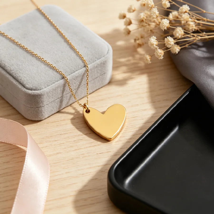 4 Stück/Set Spiegelpolierte Herzanhänger-Halskette aus Edelstahl, Liebhaber-Halskette für Männer und Frauen, Geschenk-Schmuck