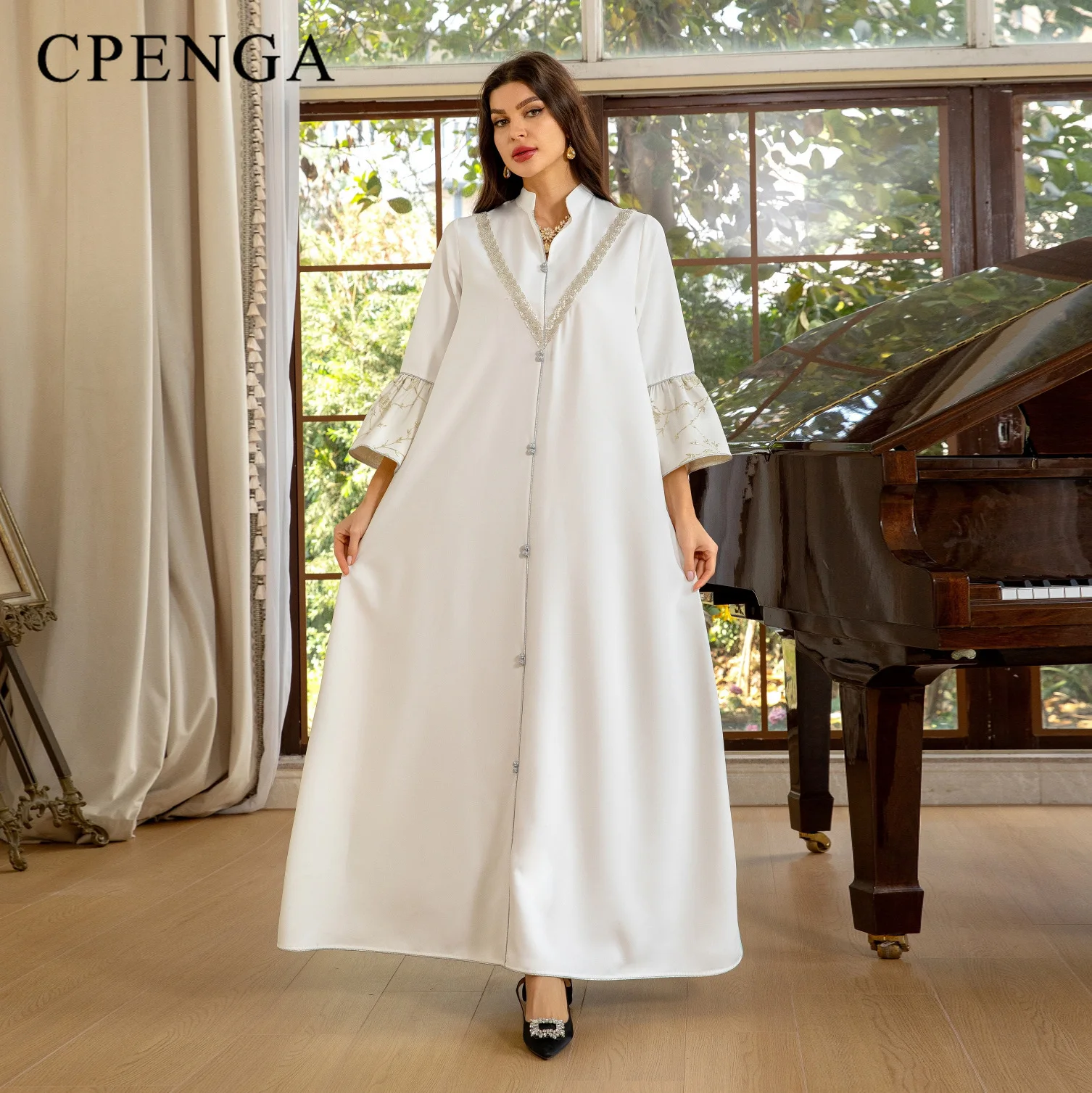 2024 Middle East Embroidery Muslim Abaya Dress for Women Arab Female Evening Party Jalabiya Clothing Islam Turkey Patchwork Robe