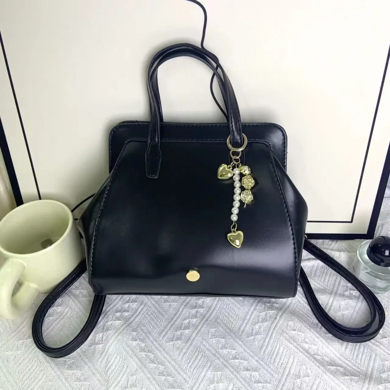 

Shoulder bag Pearl Rose Love Accessories Bag, Korean Style, Autumn and Winter New, Women's Retro Lightweight Backpack Unique