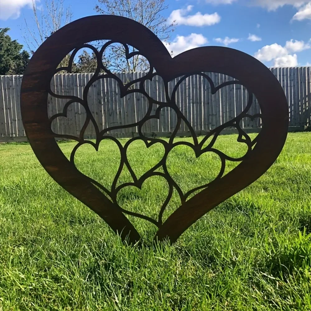Rustic Metal Heart-Shaped Garden Stakes, Iron Heart Silhouette, Outdoor Farmhouse Art, Christmas, Easter, and Halloween Decorations